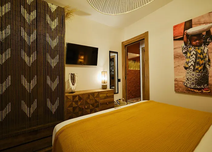 El Samburu, Disfruta De Africa A Pie De Playa * Gijón